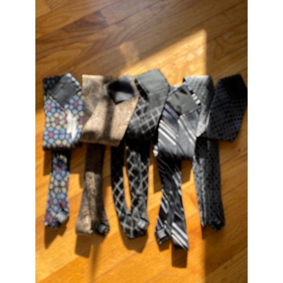 Reseller Silk Tie Lot- 5 Multi color and style, one XL - Picture 2 of 2